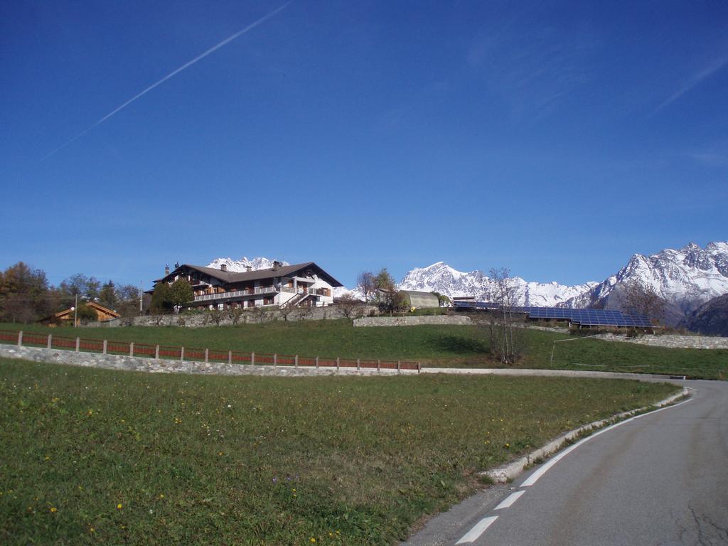 Agriturismo Plan D'Avie Aosta Kamer foto