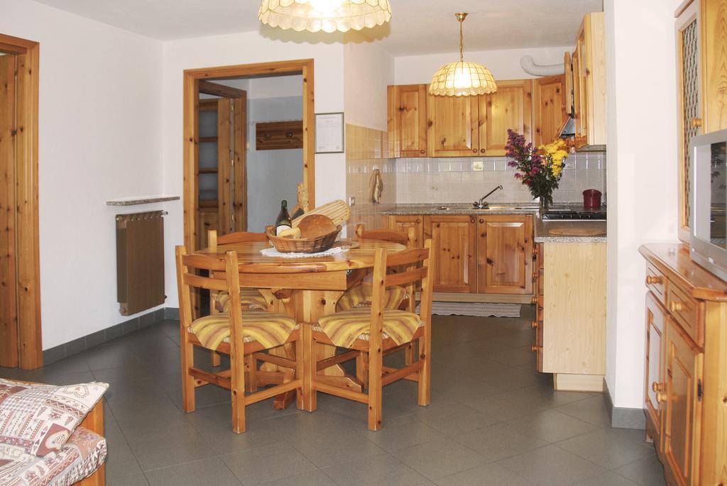 Agriturismo Plan D'Avie Aosta Kamer foto