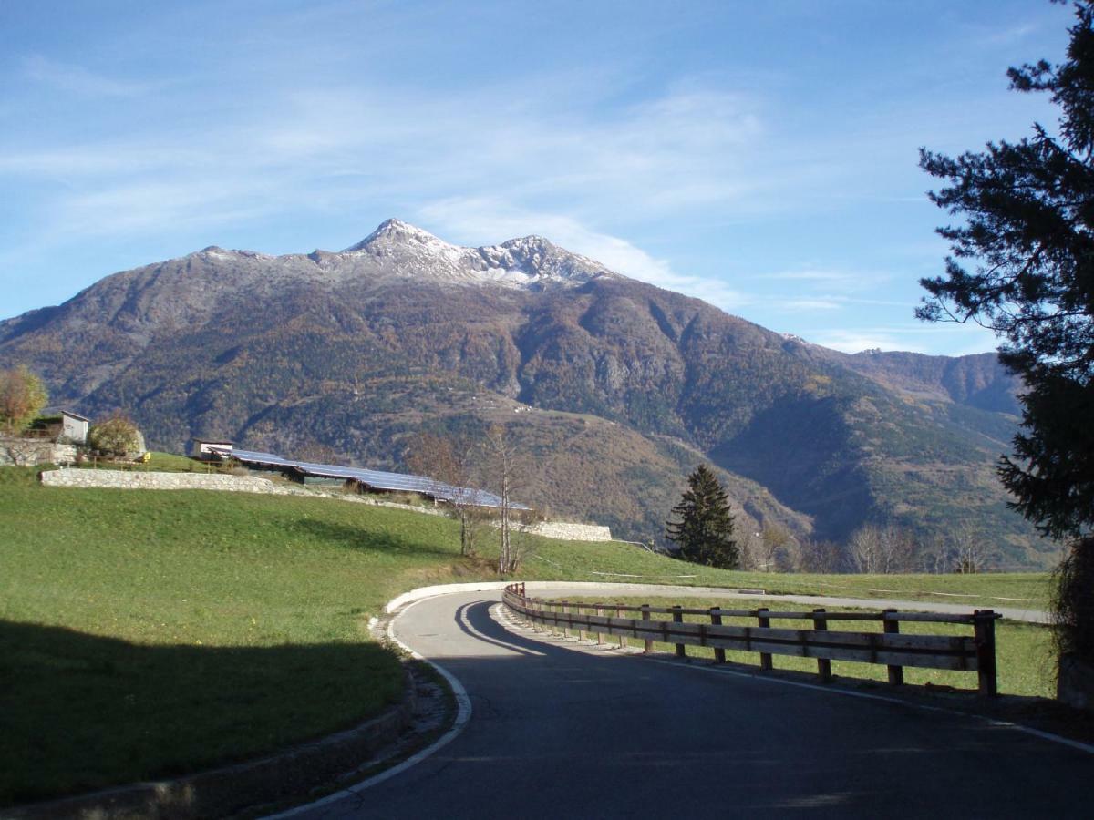 Agriturismo Plan D'Avie Aosta Buitenkant foto